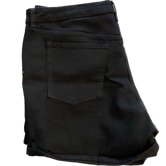 Old Navy High Rise OG Straight Black Denim Shorts Size 22 - Picture 5 of 10